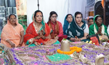 श्री फलेश्वरनाथ महादेव मंदिर बगिया में ऐतिहासिक आयोजन, 63211 पार्थिव शिवलिंग दो दिन में बने, 24 जुलाई को होगा आयोजन का समापन