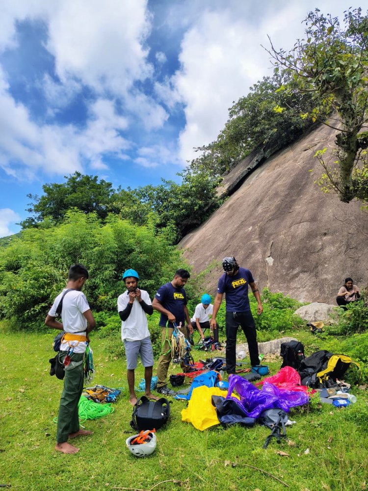 5 सितम्बर को हिमालय के बेस कैंप की ओर प्रस्थान करेगी अभियान पर निकली जशपुर की युवा टीम