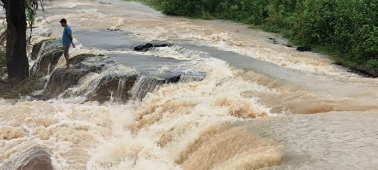 मानसून की बिदाई से पहले भी जमकर बरस रहे बादल , आईएमडी ने इन जिलों के लिए जारी किया अलर्ट