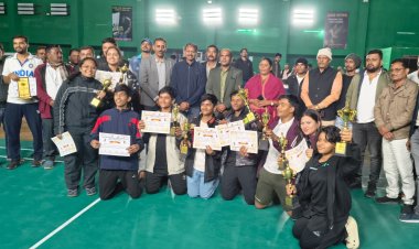 कुनकुरी में जिला स्तरीय बैडमिंटन प्रतियोगिता का समापन    प्रतियोगिता में जशपुर के उभरते खिलाड़ियों के शानदार प्रदर्शन ने किया दर्शकों को मोहित