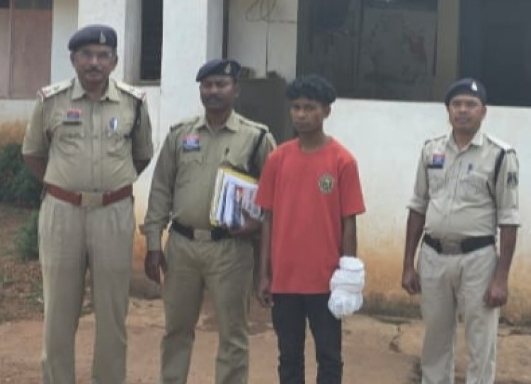 21 साल के कलयुगी बेटे ने मां को लात-मुक्के से इतना मारा की इलाज के दौरान हो गई मौत  मारपीट से घायल महिला को जशपुर से रायपुर के डीकेएस अस्पताल ले जाया गया पर नहीं बची जान