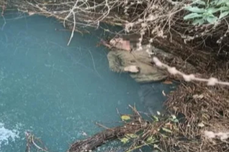 कुंए में तैरती मिली 22 वर्ष के युवक की लाश  बच्चे और ड्रायवर के साथ गया था मैनपाट पिकनिक मनाने  बच्चा और ड्रायवर तो घर लौट आए थे पर मृतक दो दिनो से था लापता