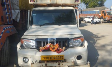 लोदाम बैरियर में पुलिस ने फिर पकड़ा 100 बोरी अवैध तुंबाखू , पिकअप जप्त