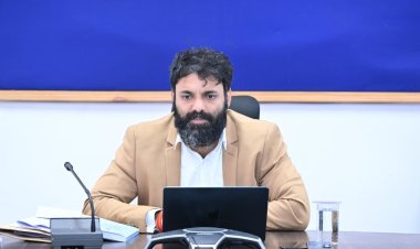 कलेक्टर ने कहा अवैध धान खपाने वालों पर करें कार्रवाई  उडऩदस्ता टीम को रात्रि पाली में सभी चेक पोस्ट का आकस्मिक निरीक्षण करने के दिए सख्त निर्देश