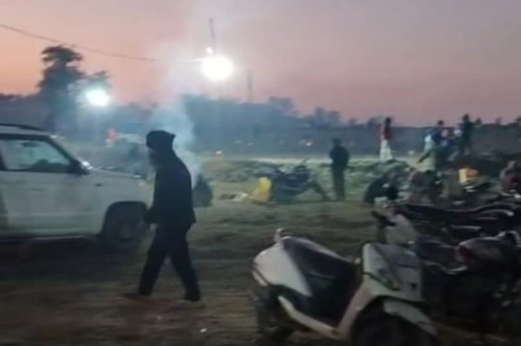 15 बकरों की दी गई बलि, जिसे गांव के 400 पुरूषों ने खाया, अब गांव में मचा है हडक़ंप  जिन बकरों की दी गई बलि उनमें से एक को रेबीज संक्रिमित कुत्ते ने काटा था, इसी बात को लेकर है संशय