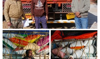 अवैध धान परिवहन का करते करते जशपुर पुलिस ने फिर पकड़ी तीन गाड़ियां   एक ट्रक और दो पिकअप से 149 क्विंटल धान, कार्यवाही हेतु सौंपा जिला प्रशासन को