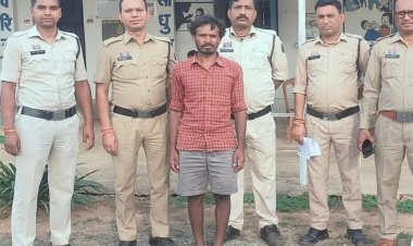 *बेटे ने मामूली बात पर मां को बेरहमी से पीटा, 2 दिन बेहोश पड़ी रही; मौत के बाद आरोपी बेटा गिरफ्तार*