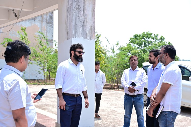 जशपुर मेडिकल कॉलेज का पॉलिटेक्निक कालेज भवन में होगा  वैकल्पिक व्यवस्था के तहत संचालन  कलेक्टर ने मरम्मत और निर्माण कार्यों का किया निरीक्षण